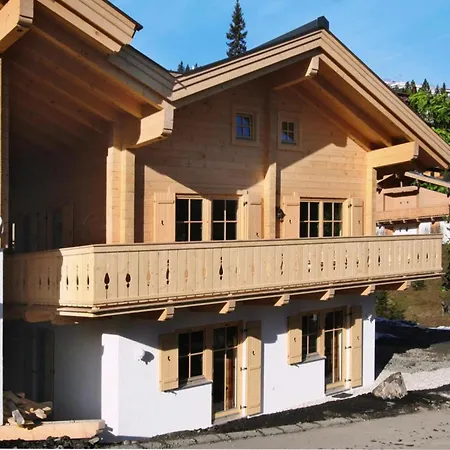 Chalet, Chalet *