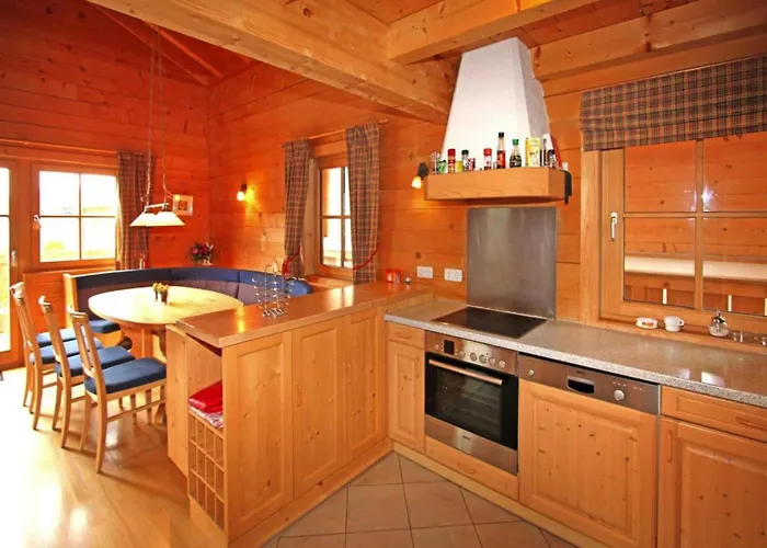 In Near Hohe Tauern Dağ evi